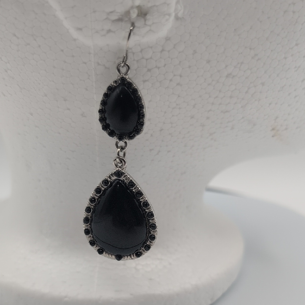 Elegant Black and Silver Toned Teardrop Focus  Drop Dangle Hook Earrings